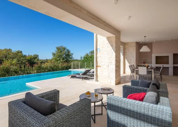 Villa Celeste By Ilc