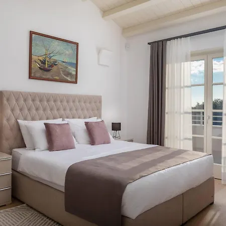 Celeste By Ilc Brtonigla