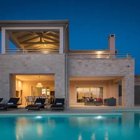 Celeste By Ilc Villa *