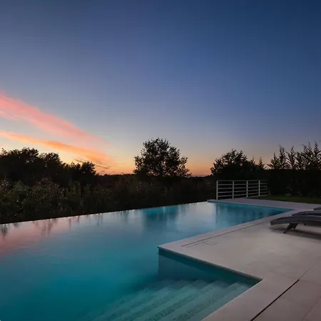 Villa Celeste By Ilc