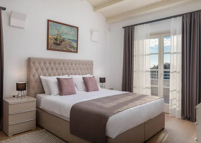 Celeste By Ilc 브르토니글라